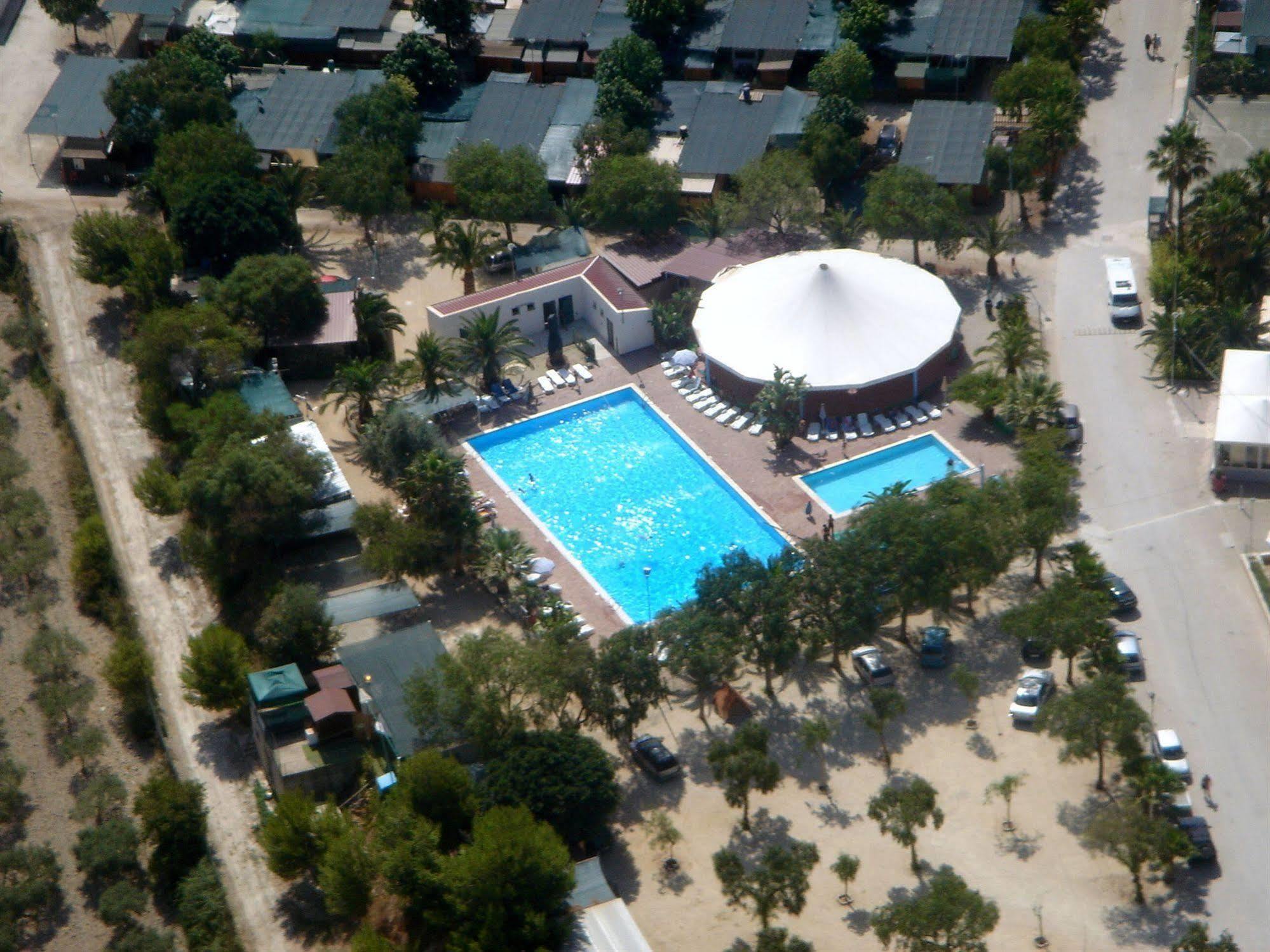 Kamemi Village & Camping Ribera Exterior photo